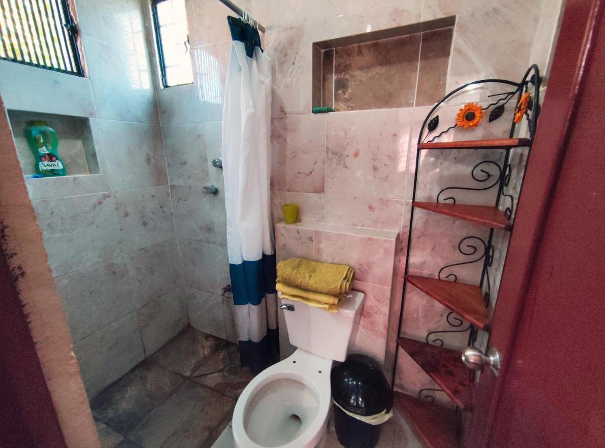 Casa Lili Luxury Valladolid "Fast Wifi, Hot Water, Kitchen & Tv" Eksteriør bilde